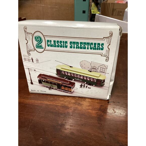 2 Classic Street Cars - Desire Trolley & San Francisco Cable Car - Picture 2 of 15